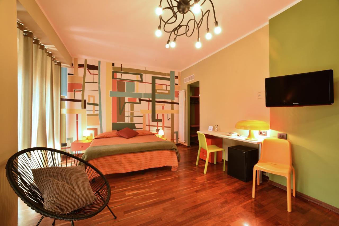 Hotel Bristol Alassio Esterno foto