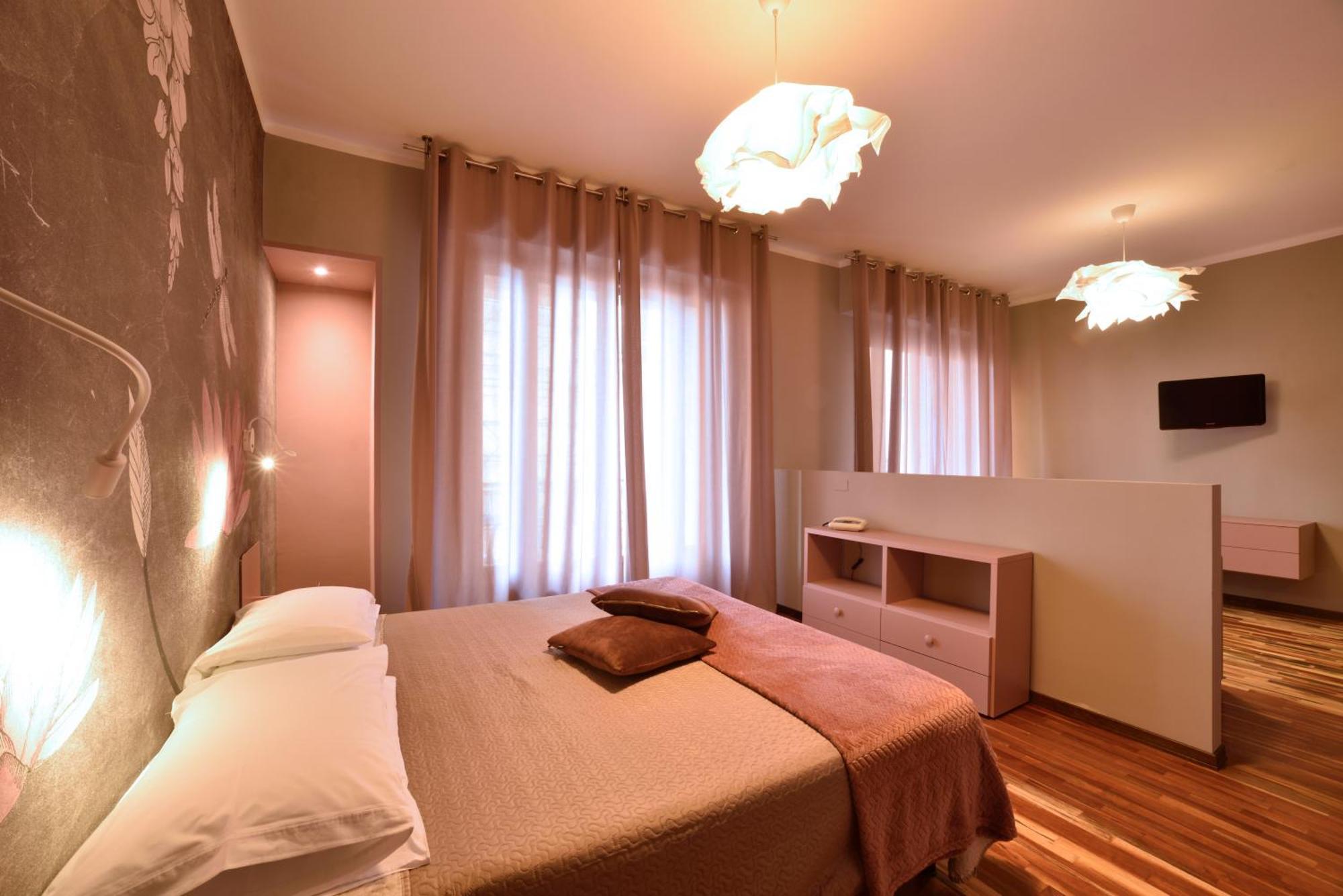 Hotel Bristol Alassio Esterno foto